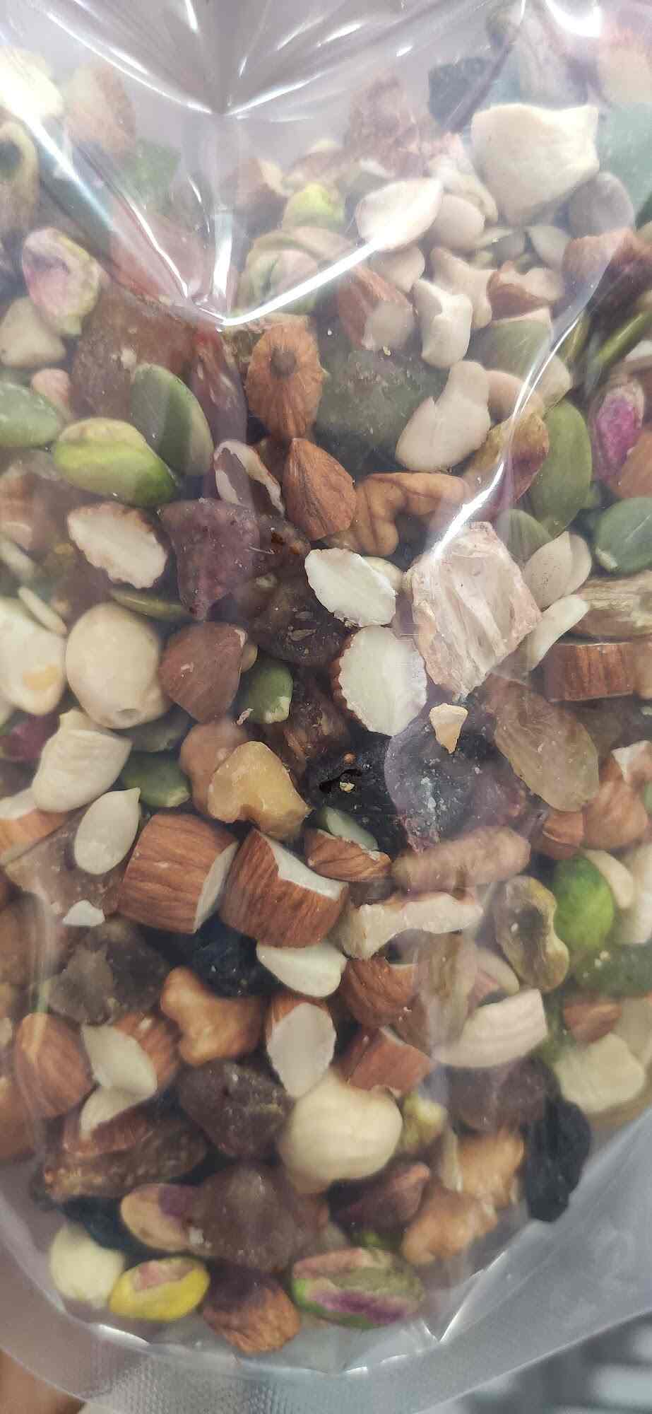 Sri Vasavi dry fruits and spices in Opp Masjid,Guntur Best Dry Fruit