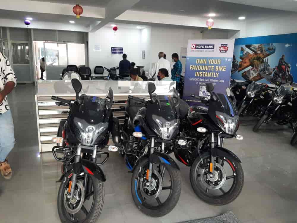 Top Bajaj Three Wheeler Dealers in Guntur थ्री व्हीलर डीलर्सबजाज
