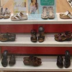 Catalogue Liberty Shoes Ltd Corporate Office in DLF City Phase
