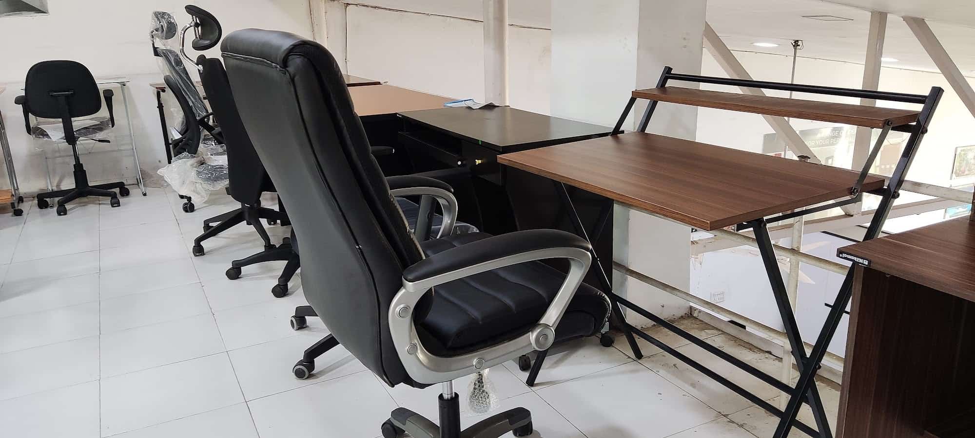 Top Furniture Dealers in Sohna, Gurgaon Best Furniture Showrooms