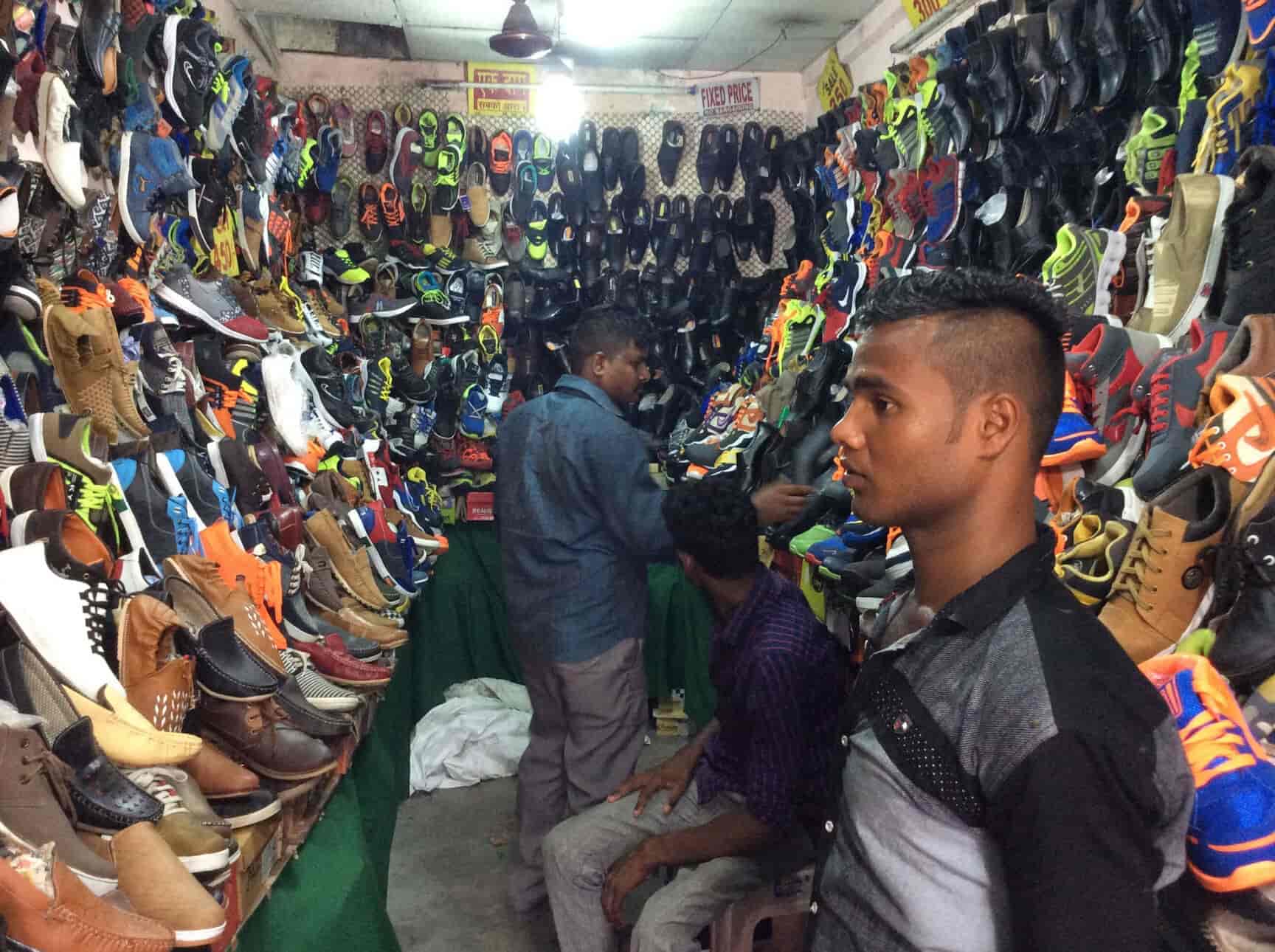 Mumtaz Footwear in Gopal Nagar Gurgaon,Delhi Best Shoe Dealers in