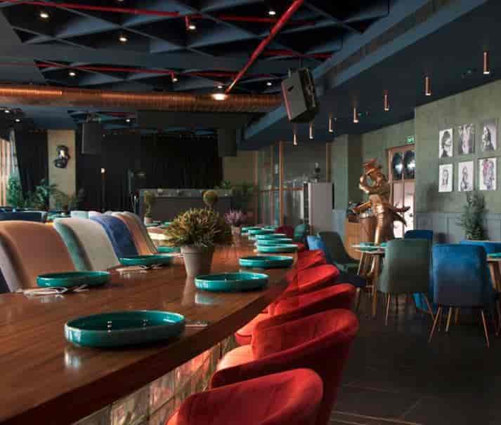 The Wiskey Bar in Gurgaon Sector 29,Delhi Order Food Online Best