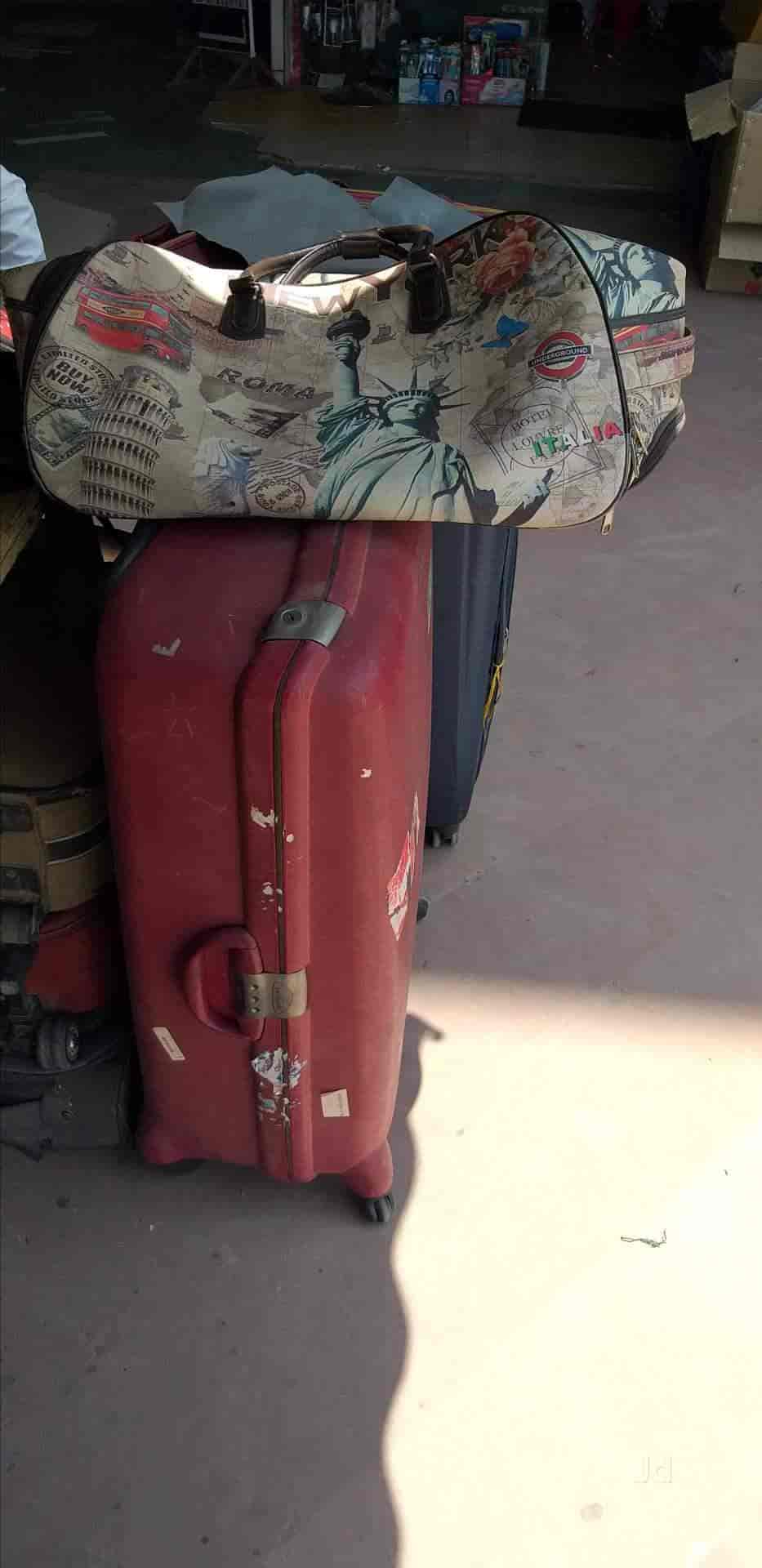 Ansh Sute Case Repair in Sushant Lok,Delhi Best Suitcase Cover Repair