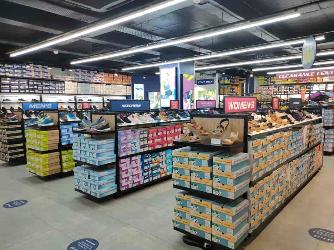 skechers outlet highway 6