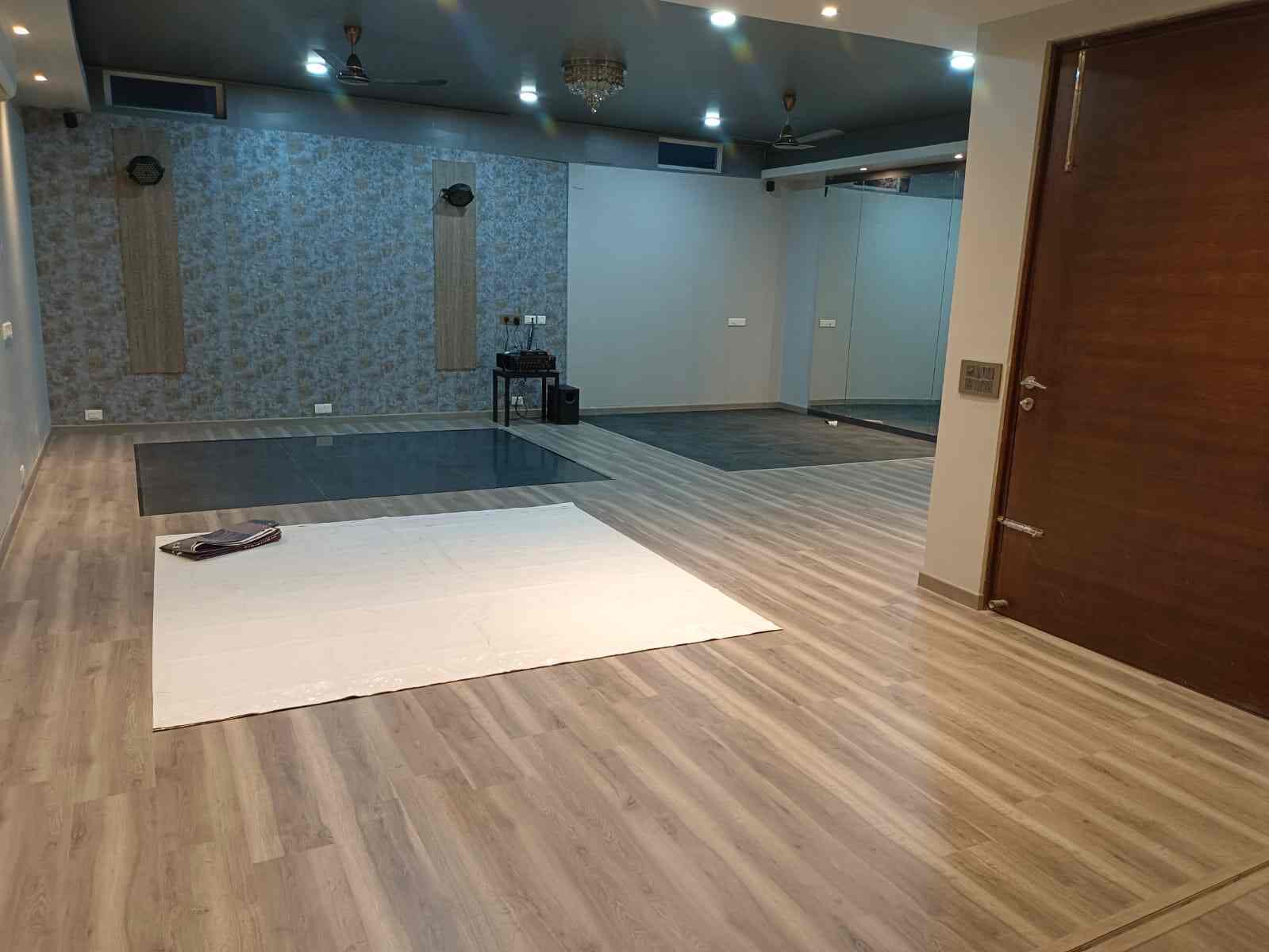 FloorO in Sikanderpur Ghosi,Delhi Best Laminated Wooden Flooring