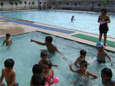 Swiss Cottage School Photos Palam Vihar Road Delhi Pictures