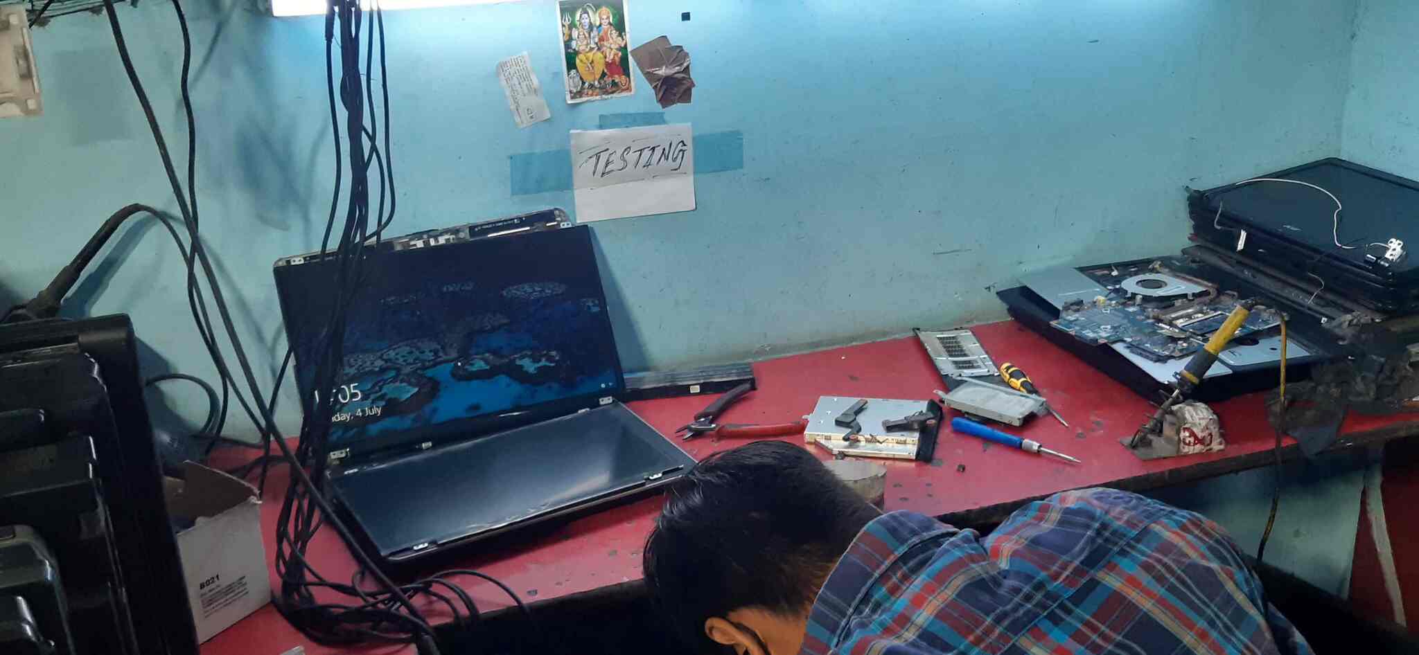 Kartik Computer in Gurgaon,Delhi Best Computer Repair & Services in