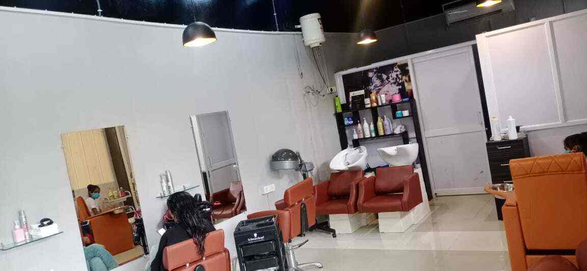 Cutz & Beauty Unisex Salon in Delhi Best Beauty Parlours in Delhi