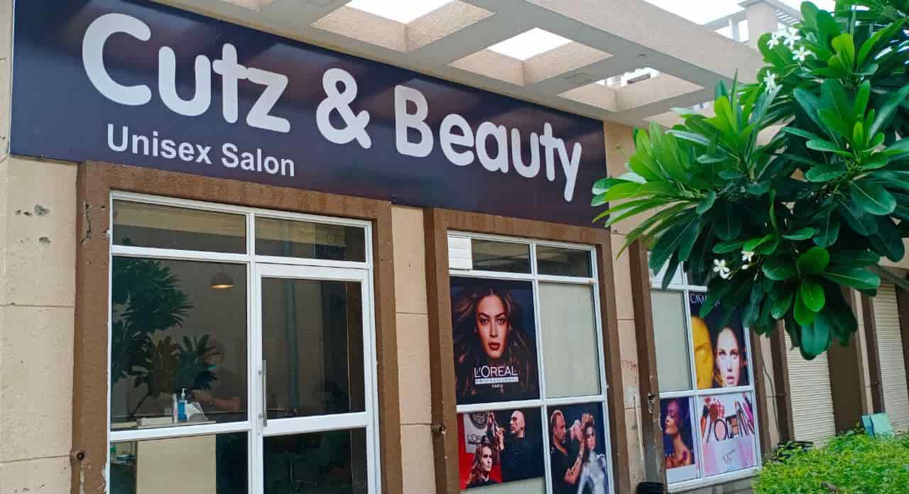 Cutz & Beauty Unisex Salon in Delhi Best Beauty Parlours in Delhi