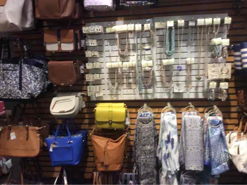 Top Accessorize Jhumka Dealers in Chandigarh Best Accessorize Jhumka