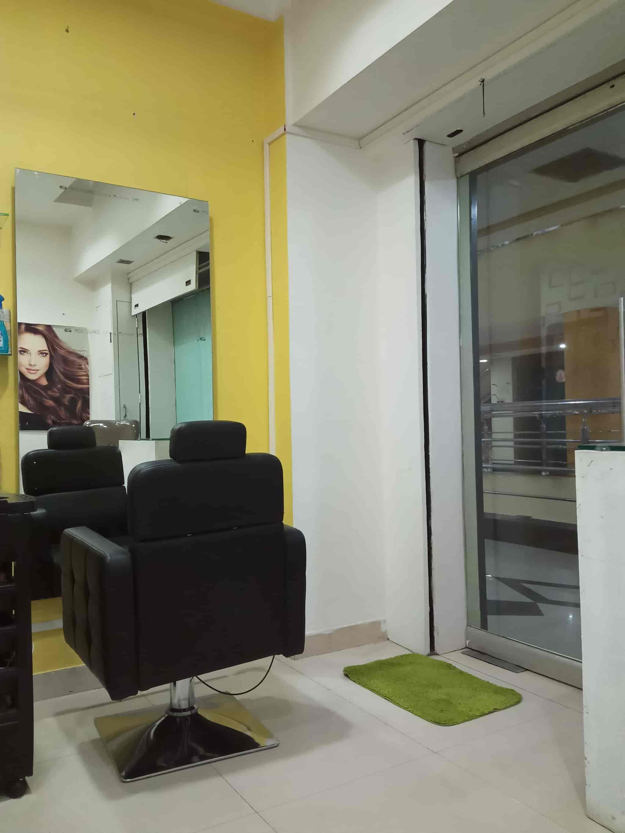 Divine Hair Beauty And Spa Salon in G S Road,Guwahati Best Beauty