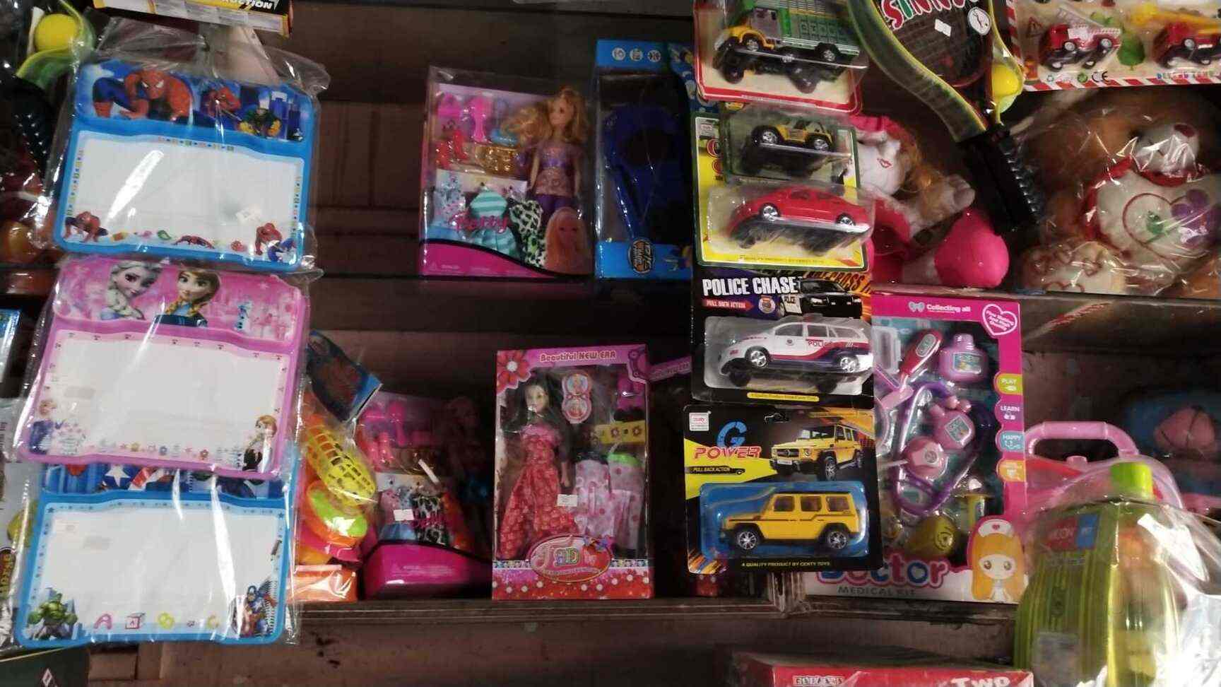 Pen And Gift House in Ulubari,Guwahati Best Gift Shops in Guwahati