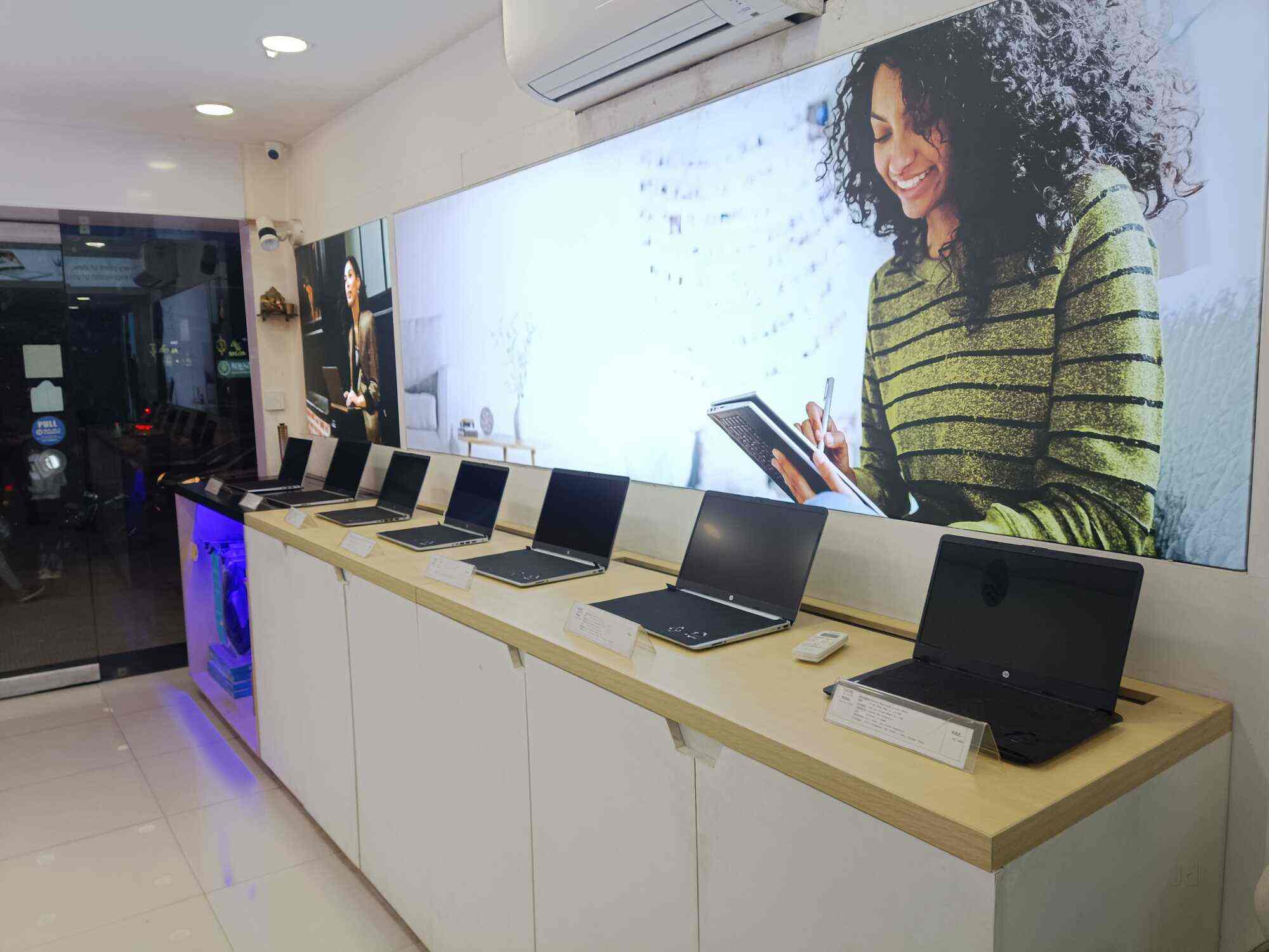 Top Laptop Dealers in Paltan Bazaar Best Laptop Stores Justdial