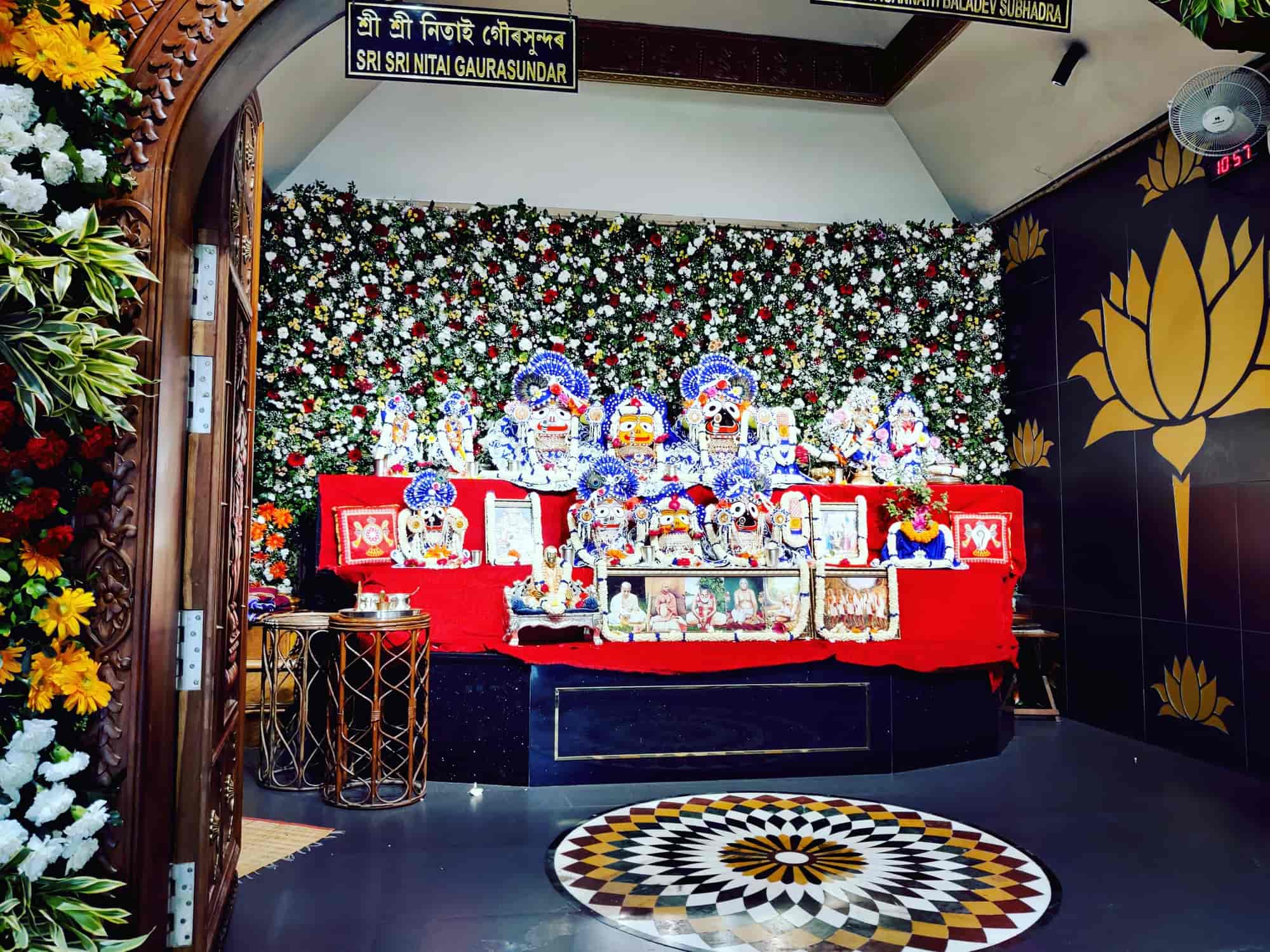 Gulab Flower Decorators in Pan Bazaar,Guwahati Best Event Organisers