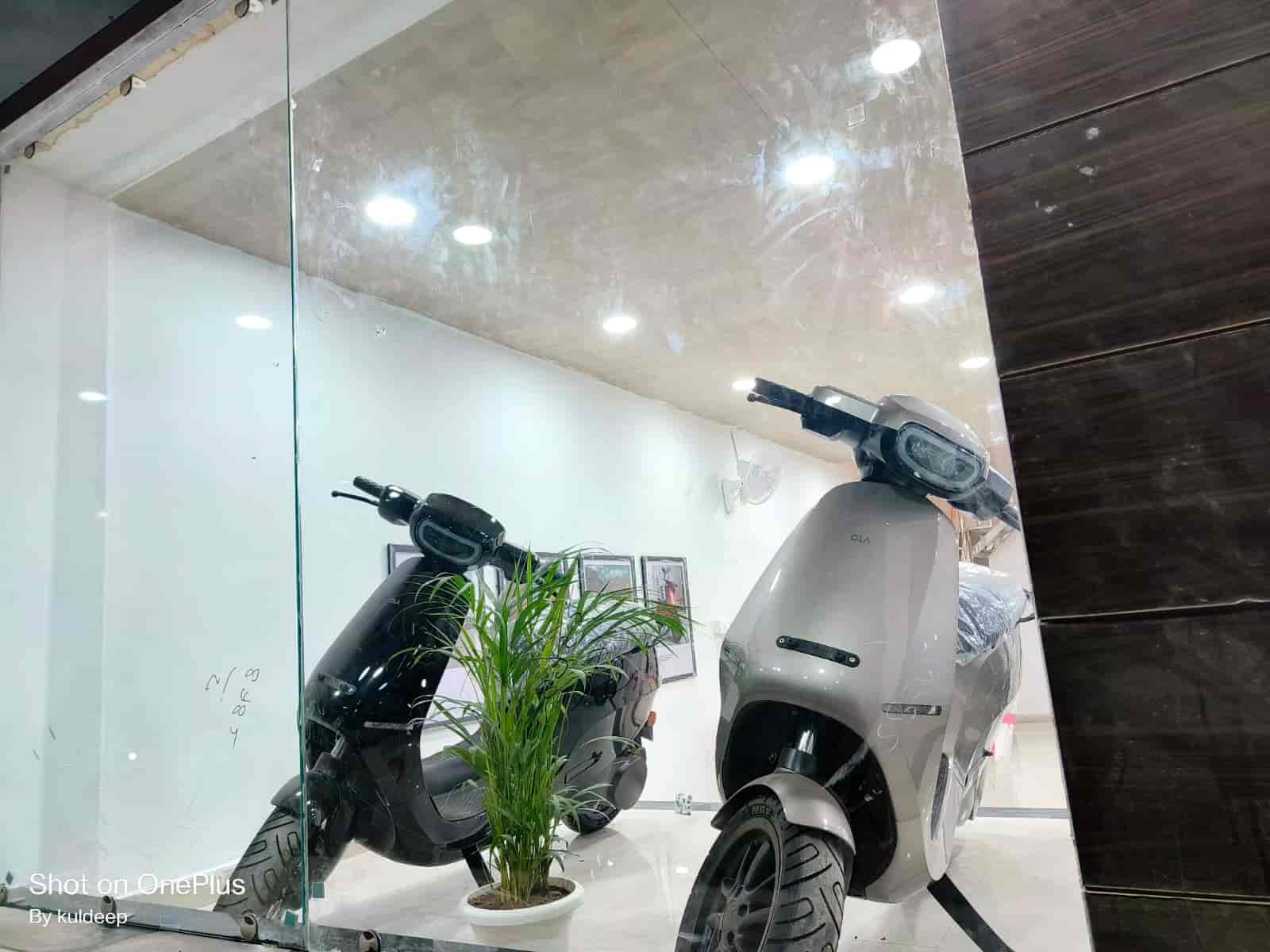 Top Ola (authorised) Battery Operated Scooter Dealers in Indore Best