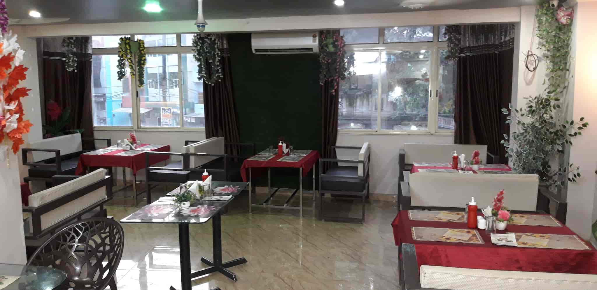 Top Bakeries in Kampoo, Gwalior Best Cake Shops Justdial