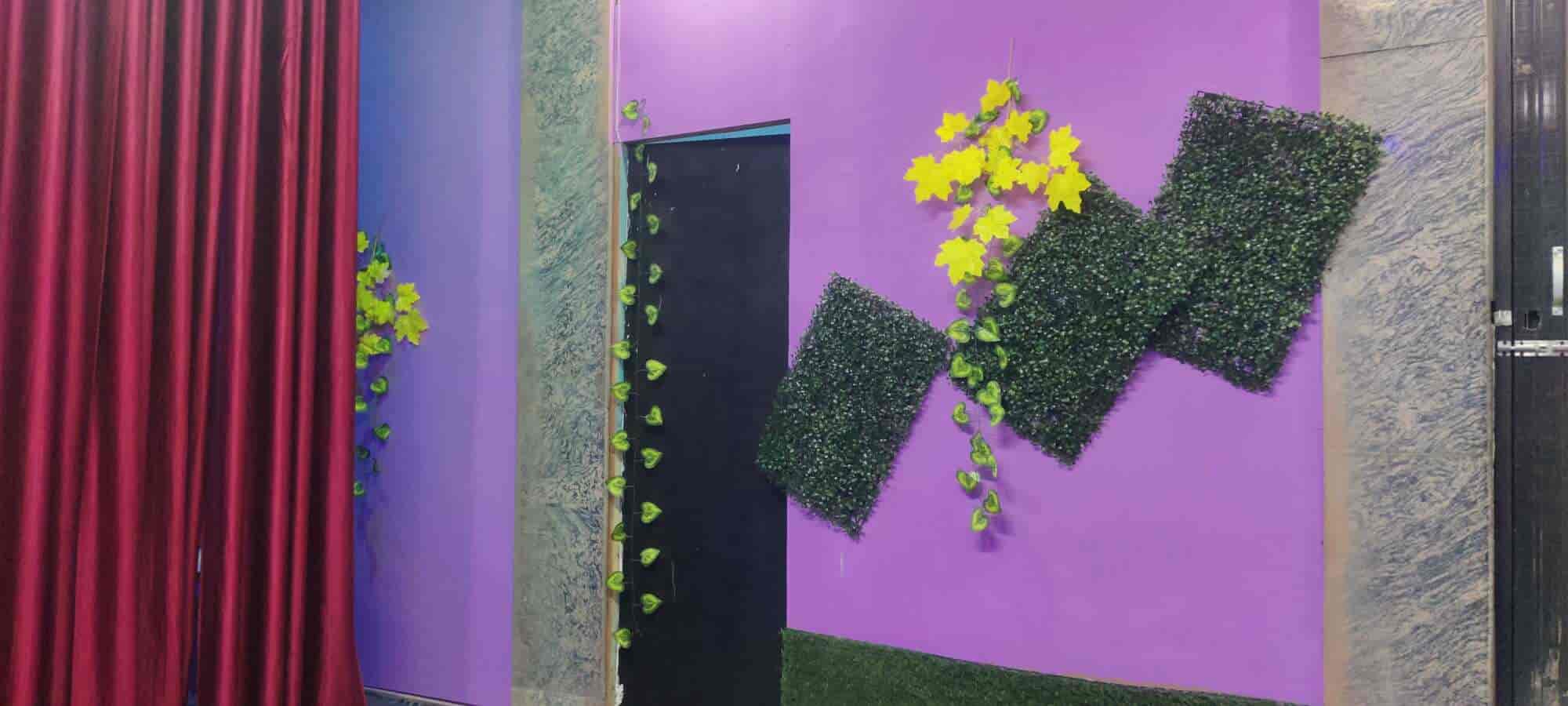 Taj Spa and Salon in Near Baradari Choraha,Gwalior Best Body Massage