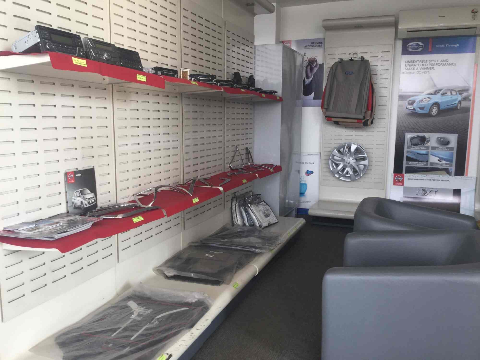 Pal Prateek Auto Sales Pvt. Ltd. in Rampur,Haldwani Best Second Hand