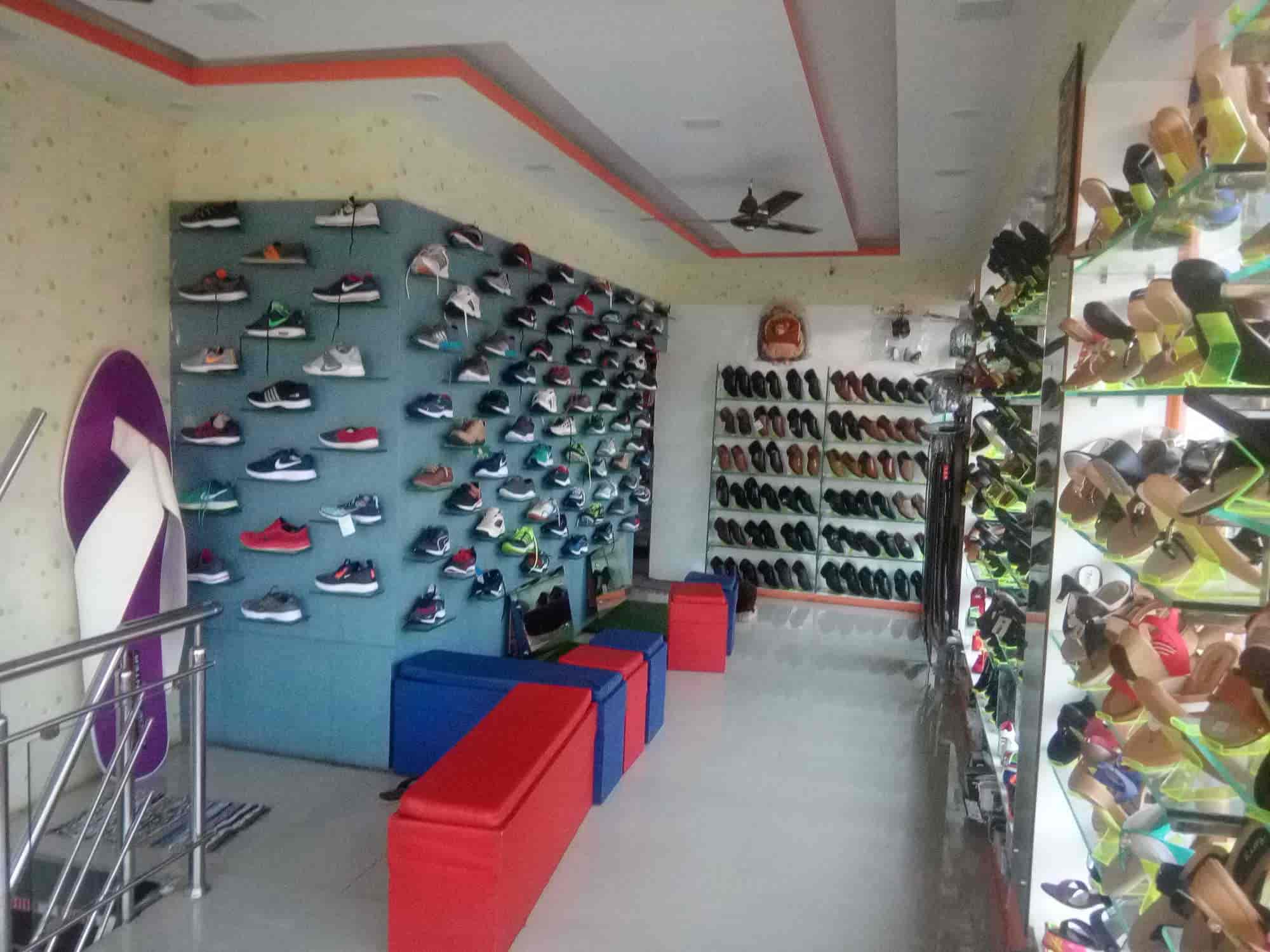 Anna Nagar Ambattur School Shoes Store Action Exclusive Showroom