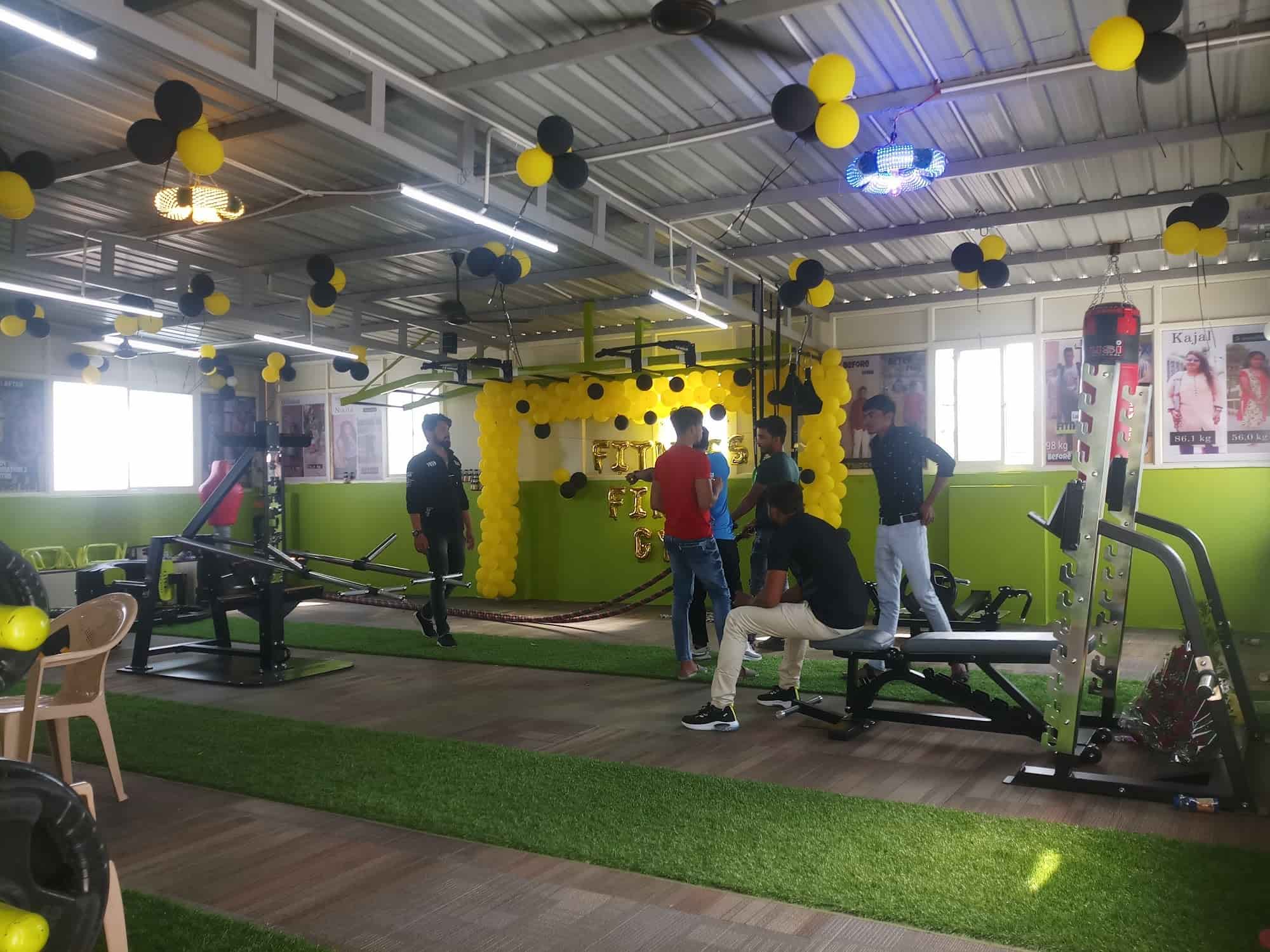 Fitness First in Hajipura,Himatnagar - Gyms near me in Himatnagar