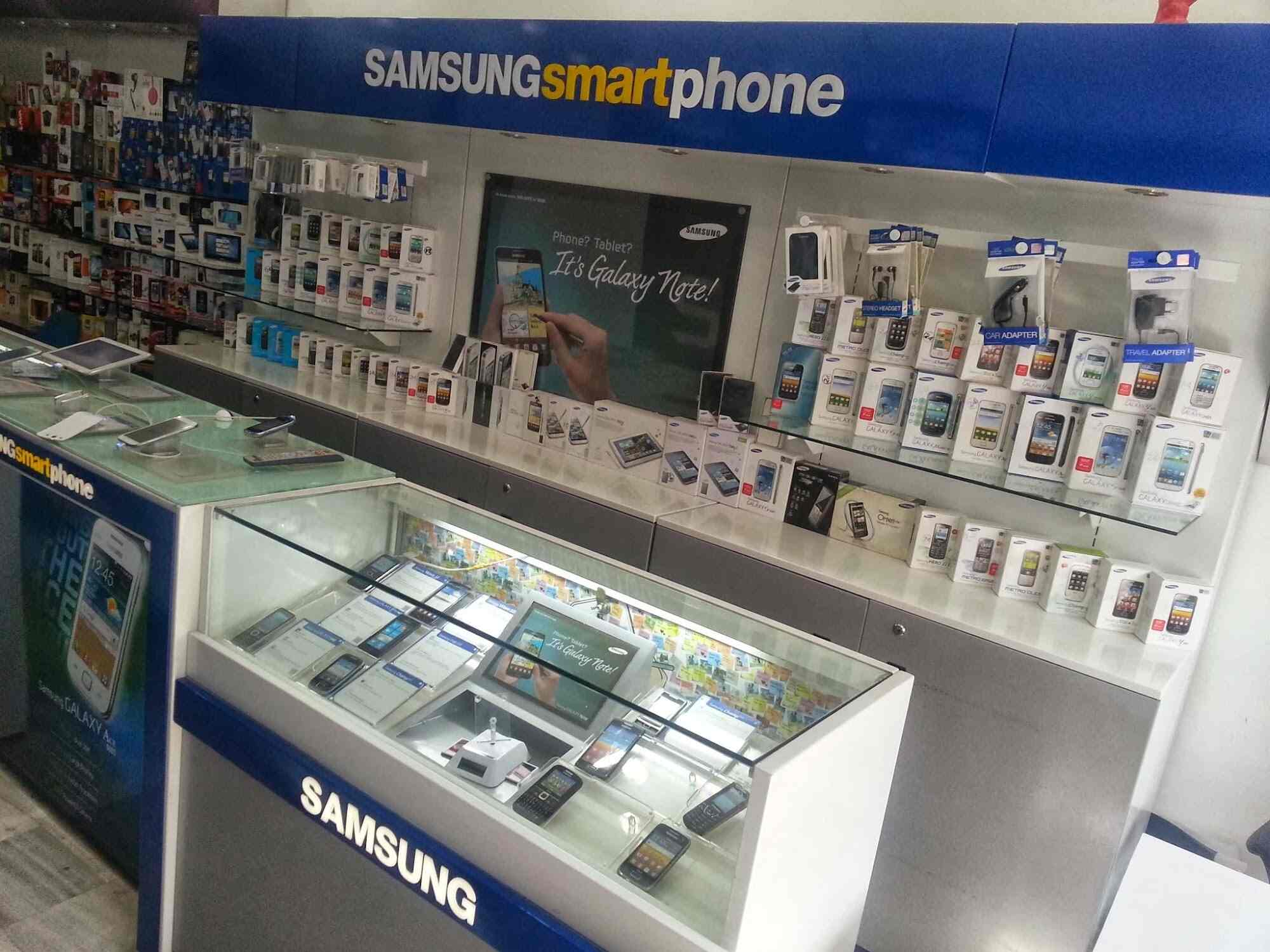 Marwaha in Kotwali Bazar,Hoshiarpur Best SonyMobile Phone