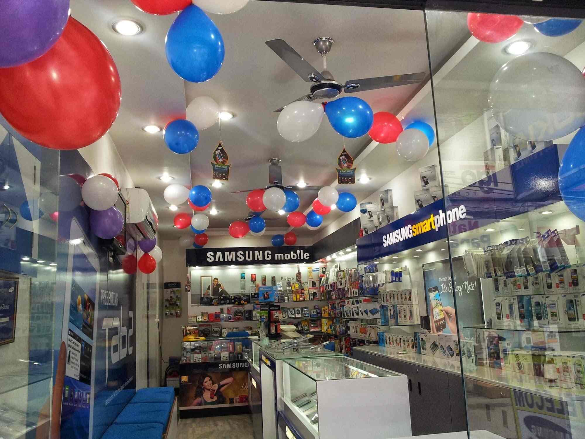 Marwaha in Kotwali Bazar,Hoshiarpur Best SonyMobile Phone