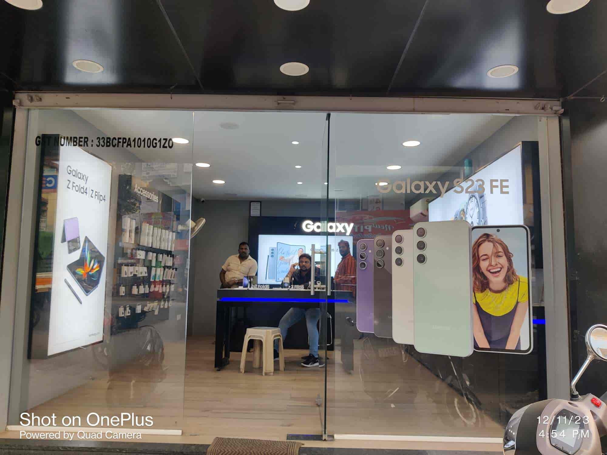 Akshay Samsung Smartcafe in Kamaraj Colony,Hosur Best MIMobile Phone Distributors in Hosur