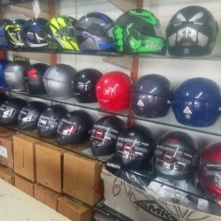 atomic bike helmets Savor Amid Helmet Gage Moon Grey:Deep Black weather-resistant bike light Controls and adjustments are