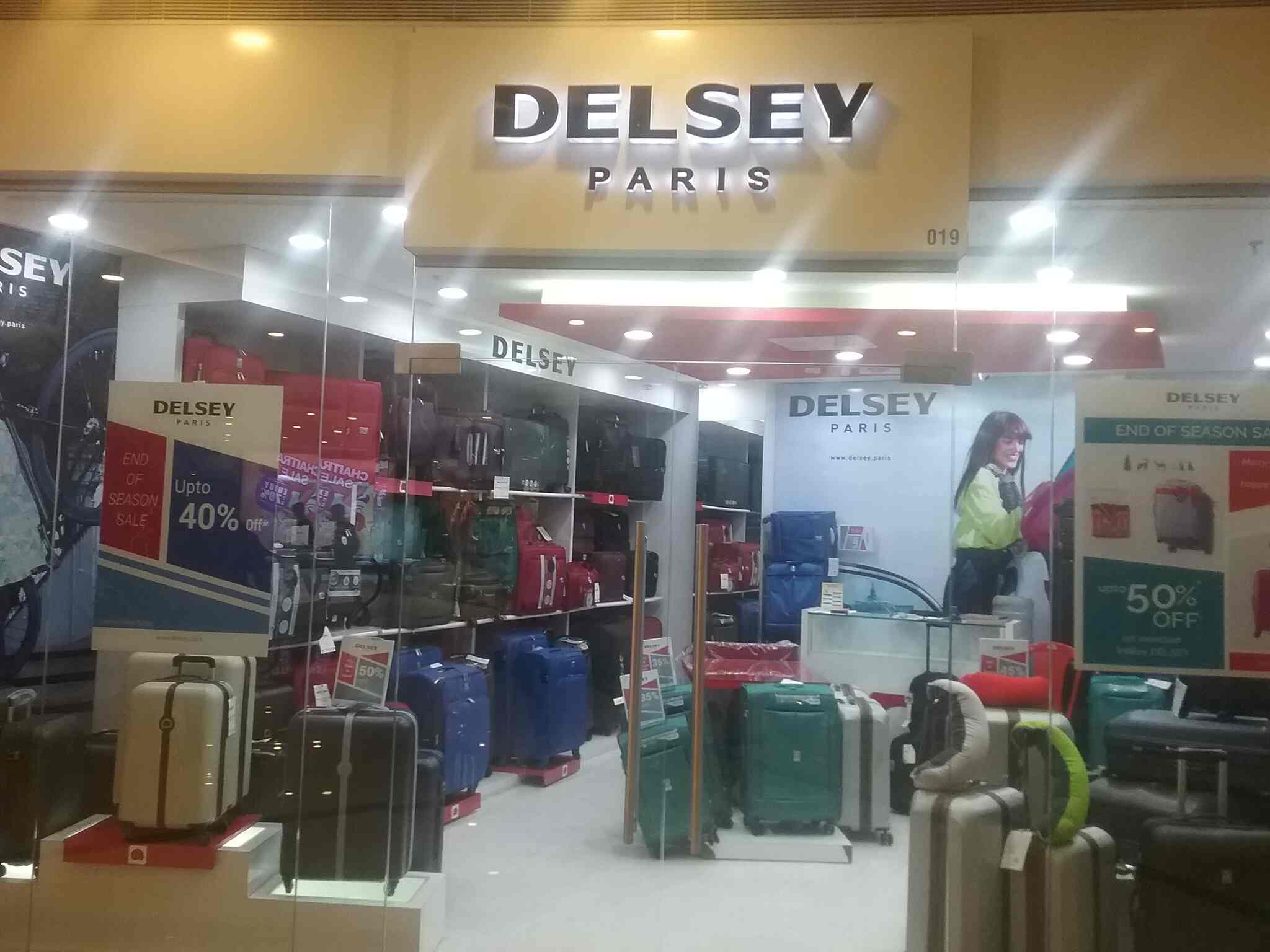 Delsey store near me online