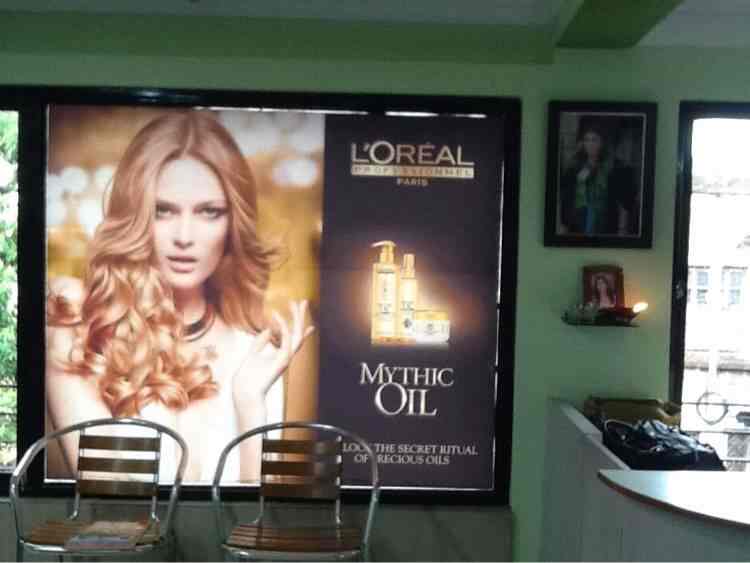 Top Beauty Parlours For Hair Straightening In Bally Best Hair