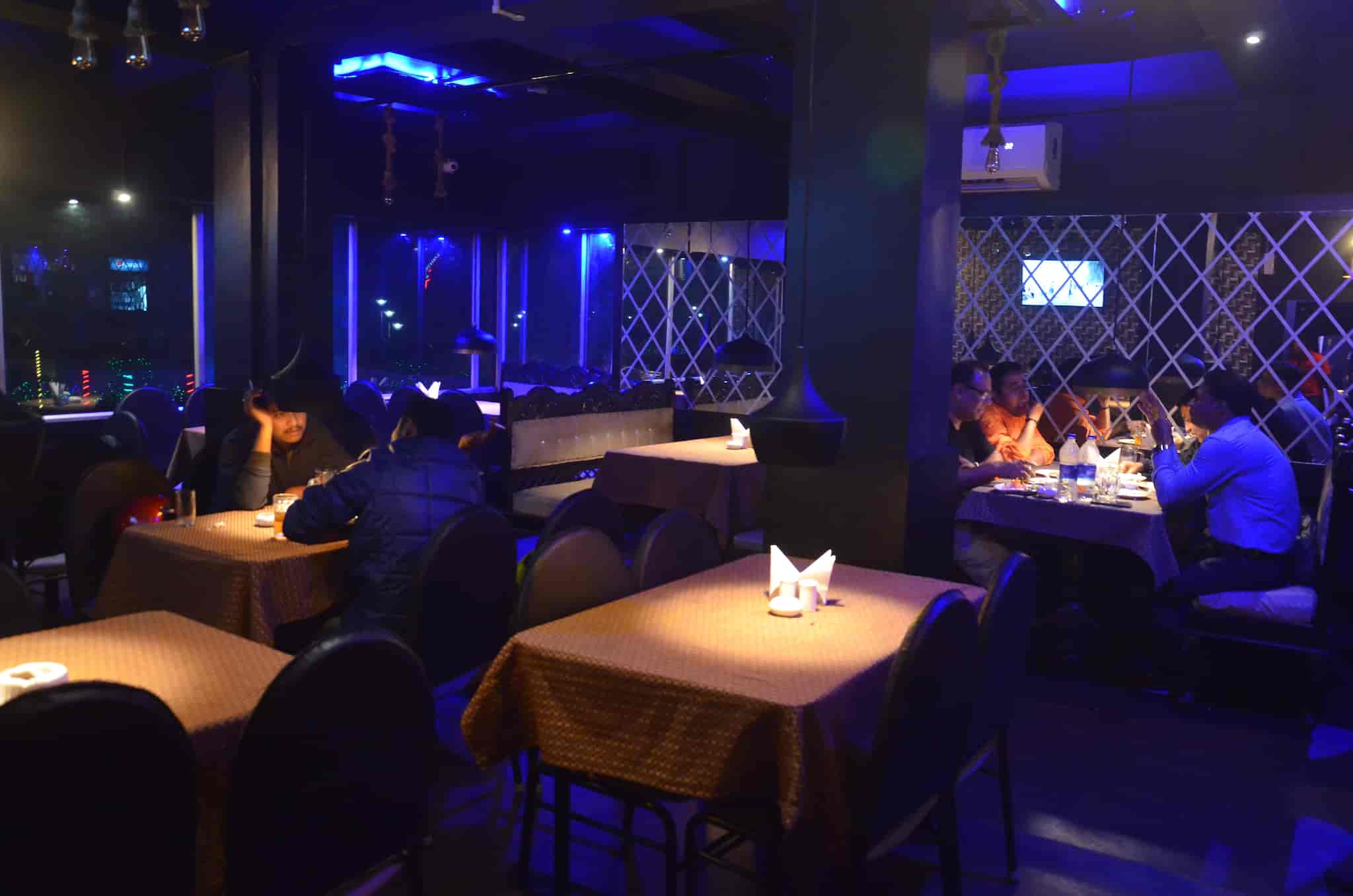 Introducir 95+ imagen fiesta bar Viaterra.mx