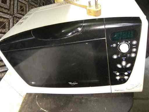 whirlpool microwave magicook 22c