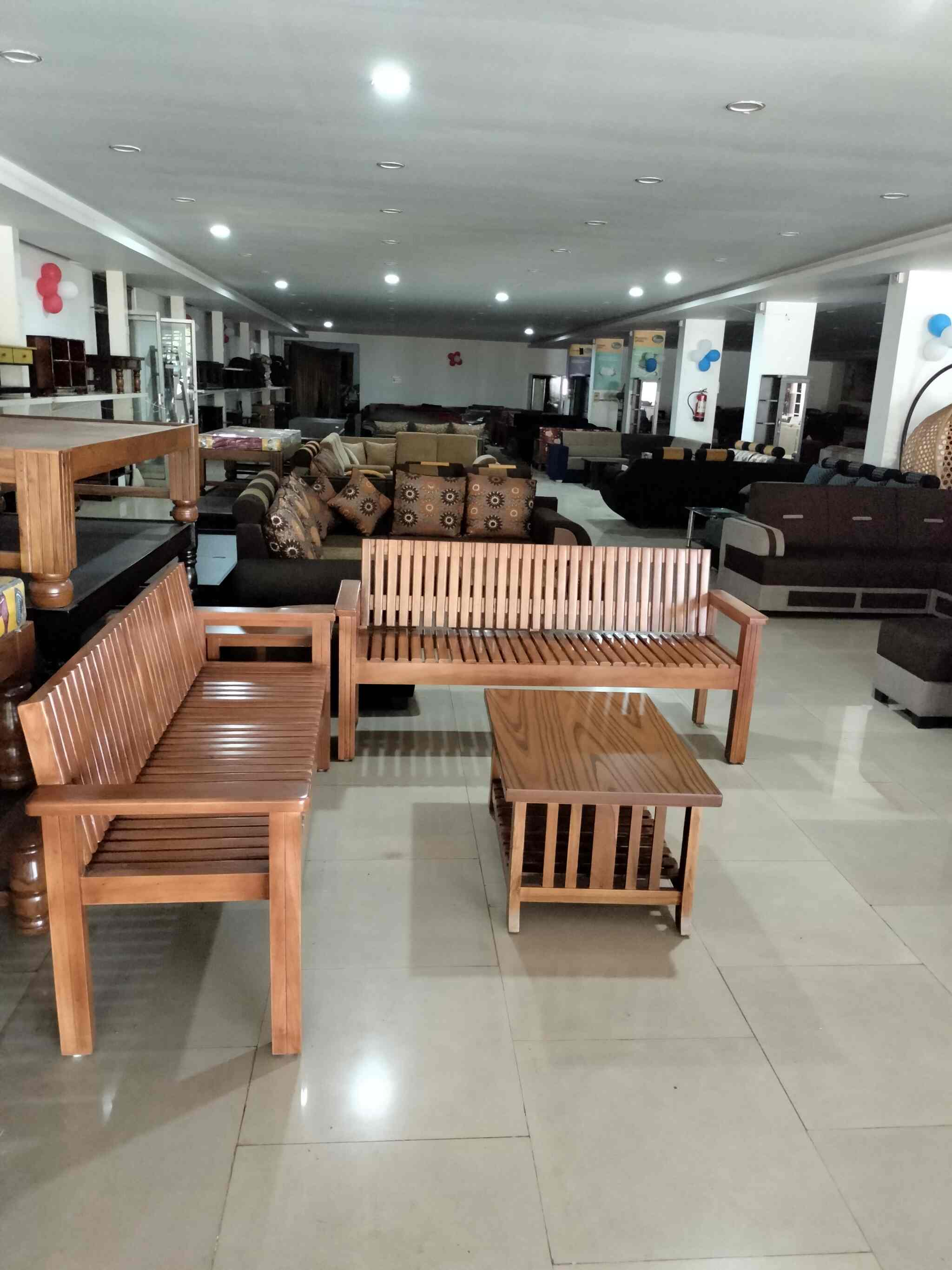 Top Furniture Dealers in Old Hubli, Hubli Best Furniture Showrooms