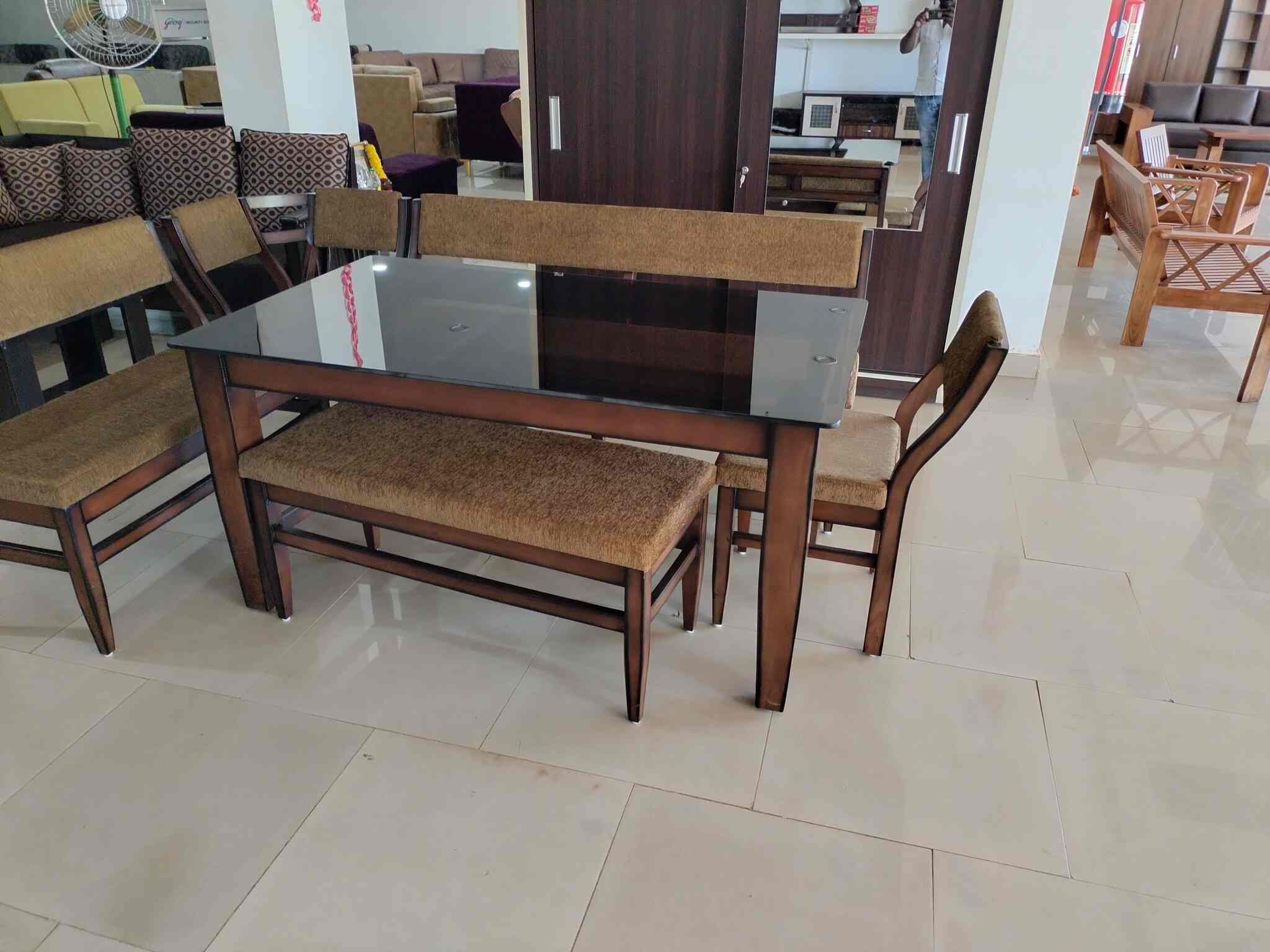 Top Furniture Dealers in Old Hubli, Hubli Best Furniture Showrooms