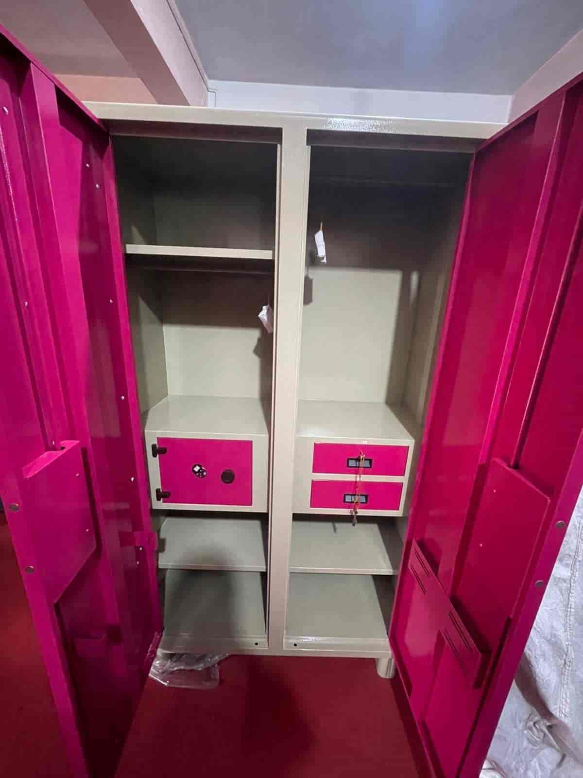 Top Furniture Dealers in Old Hubli, Hubli Best Furniture Showrooms