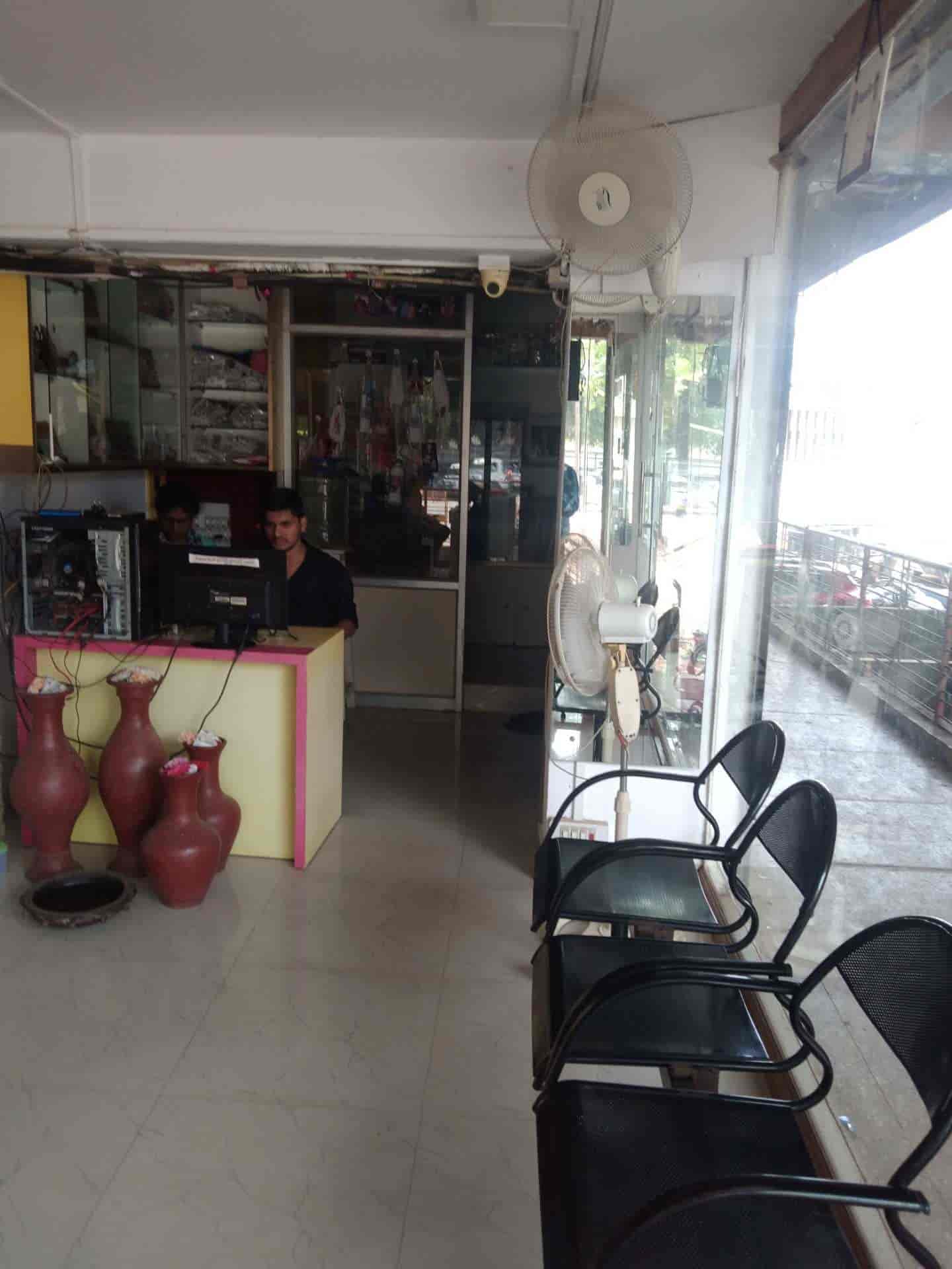 Studio 2000 in Keshawapur,Hubli Best Photo Studios in Hubli Justdial