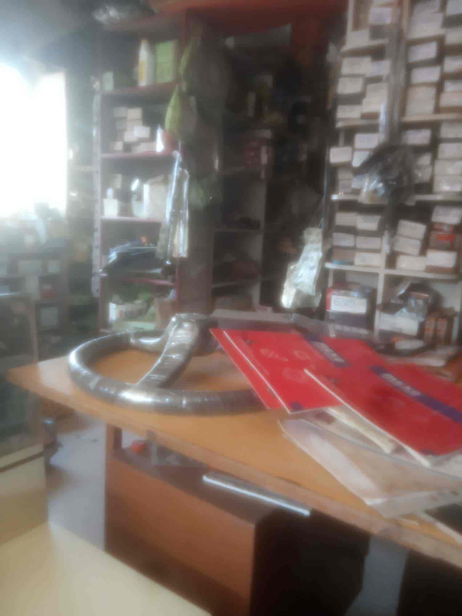 J k tractor in New Cotton Market,Hubli Best Tractor Part Dealers in