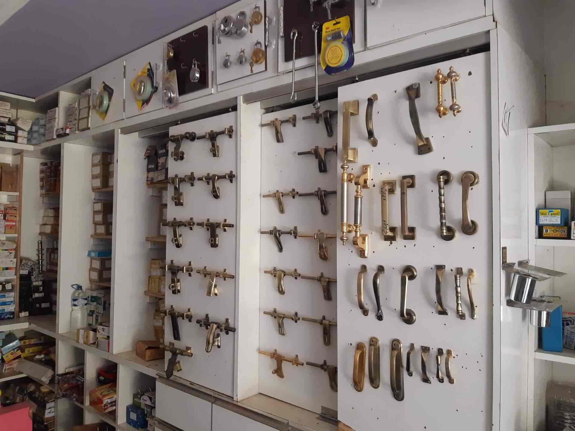 Novelty Hardwares in Hubli City,Hubli Best Modular Kitchen Dealers in