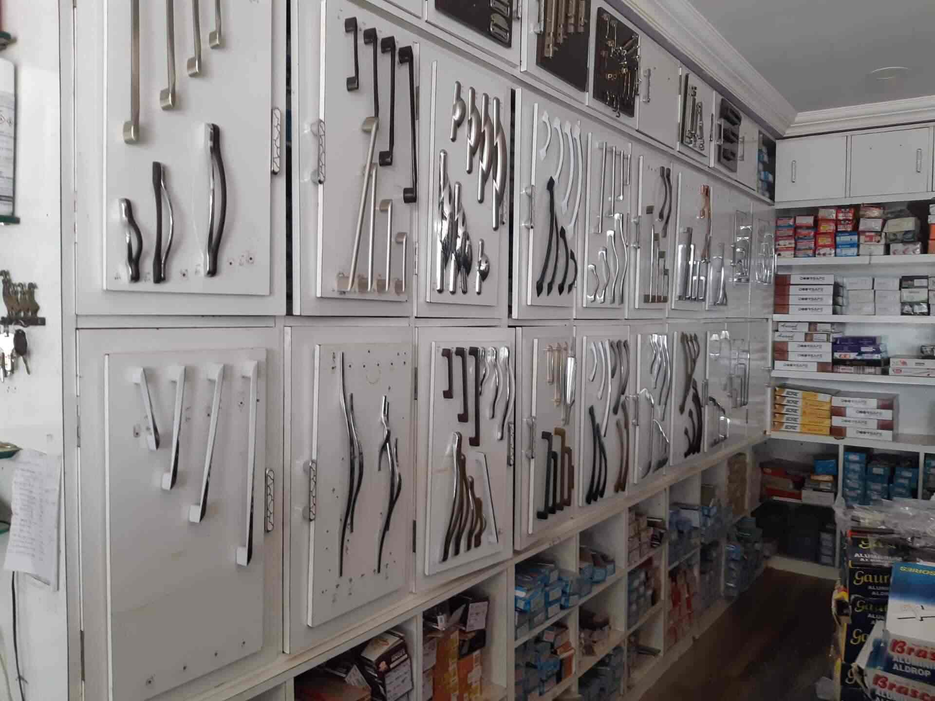Novelty Hardwares in Hubli City,Hubli Best Modular Kitchen Dealers in