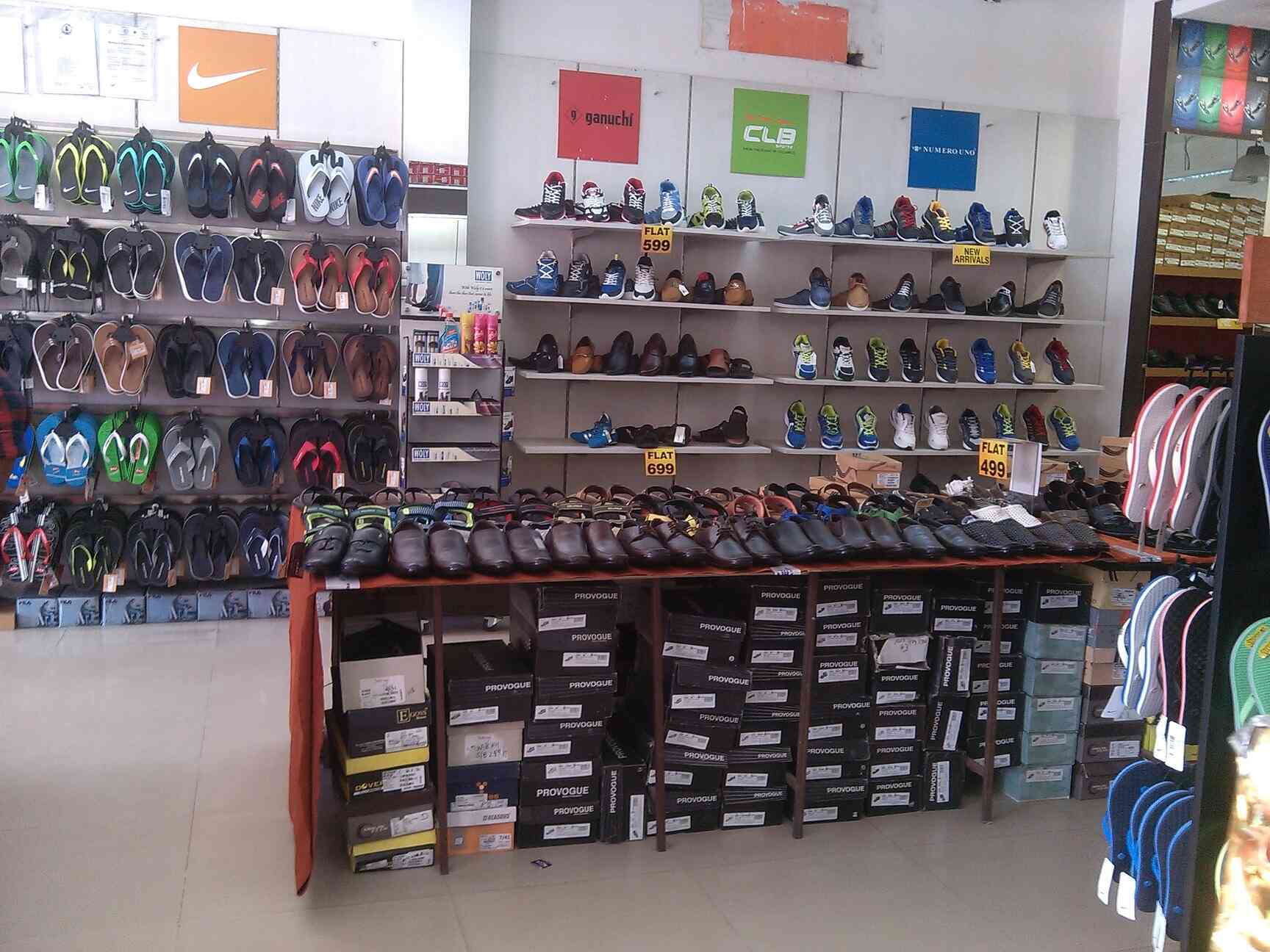 Foot Star in Madhapur,Hyderabad Best Football Shoe Dealers in