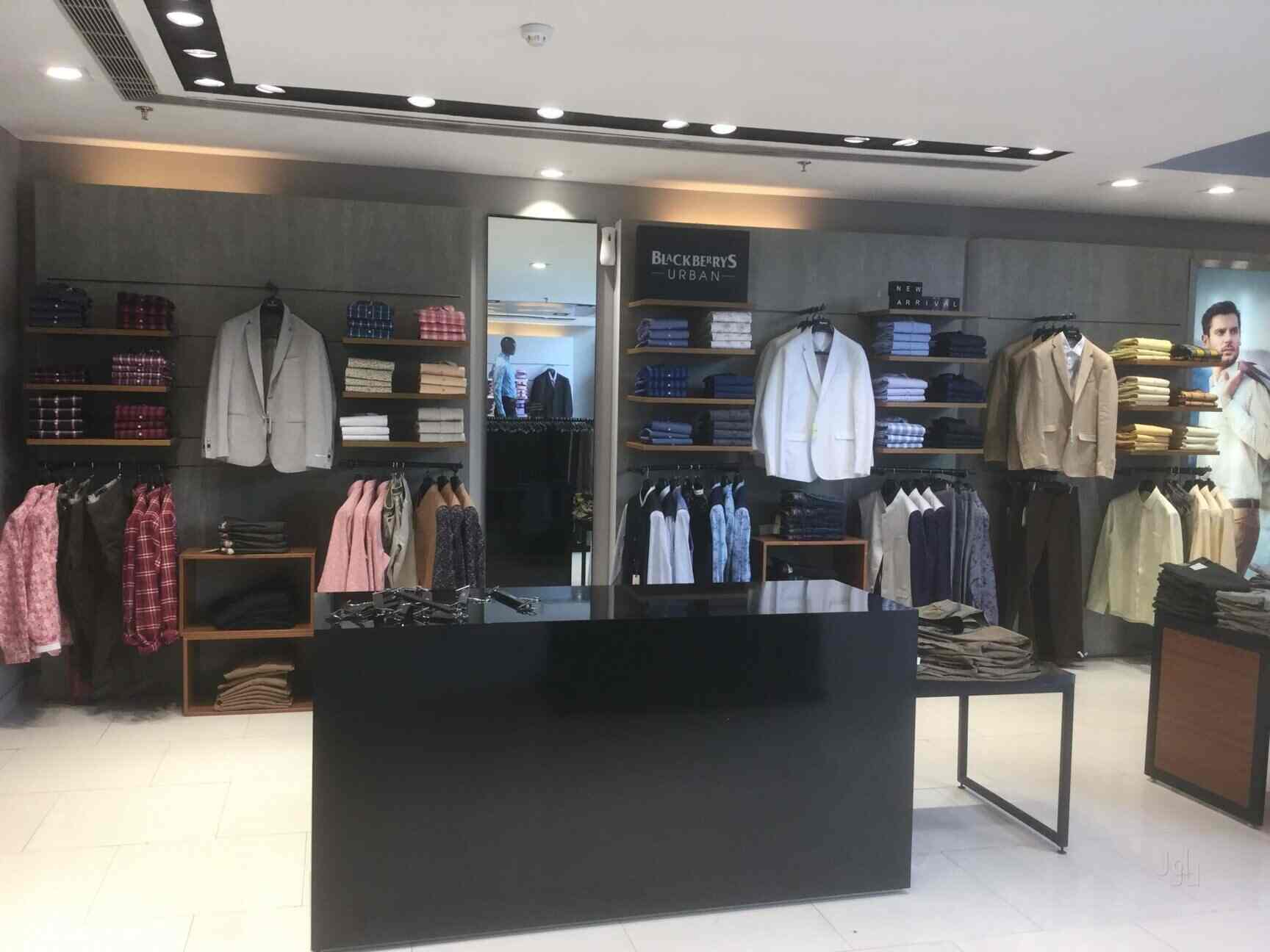 Find list of Blackberrys in Tarnaka Blackberrys Stores Hyderabad near