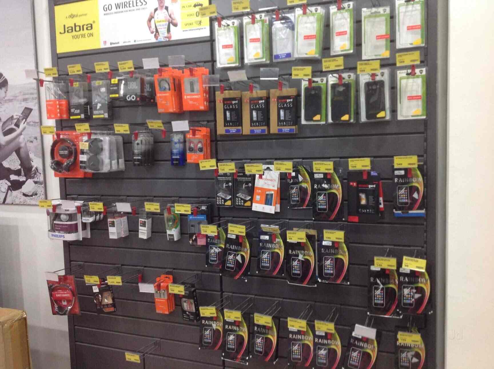 Reliance Digital Xpress Mini in Kukatpally,Hyderabad Best Smart Watch