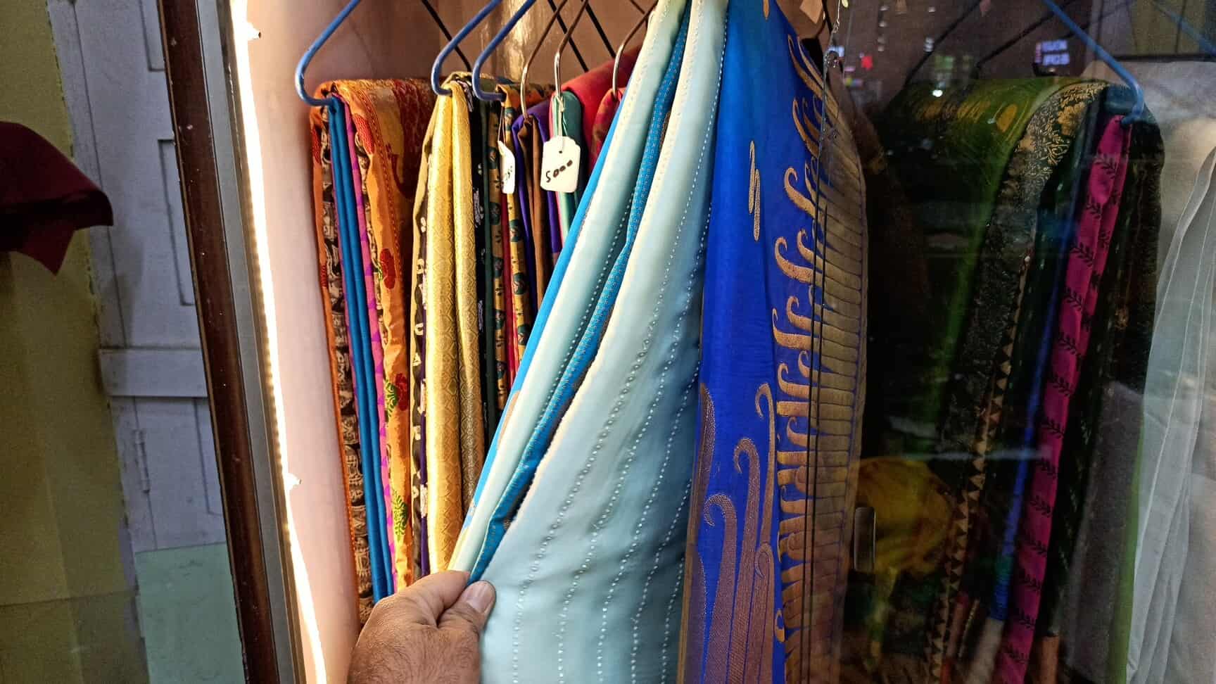 New Snow White Dry Cleaners in Ou ColonyShaikpet,Hyderabad Best Dry