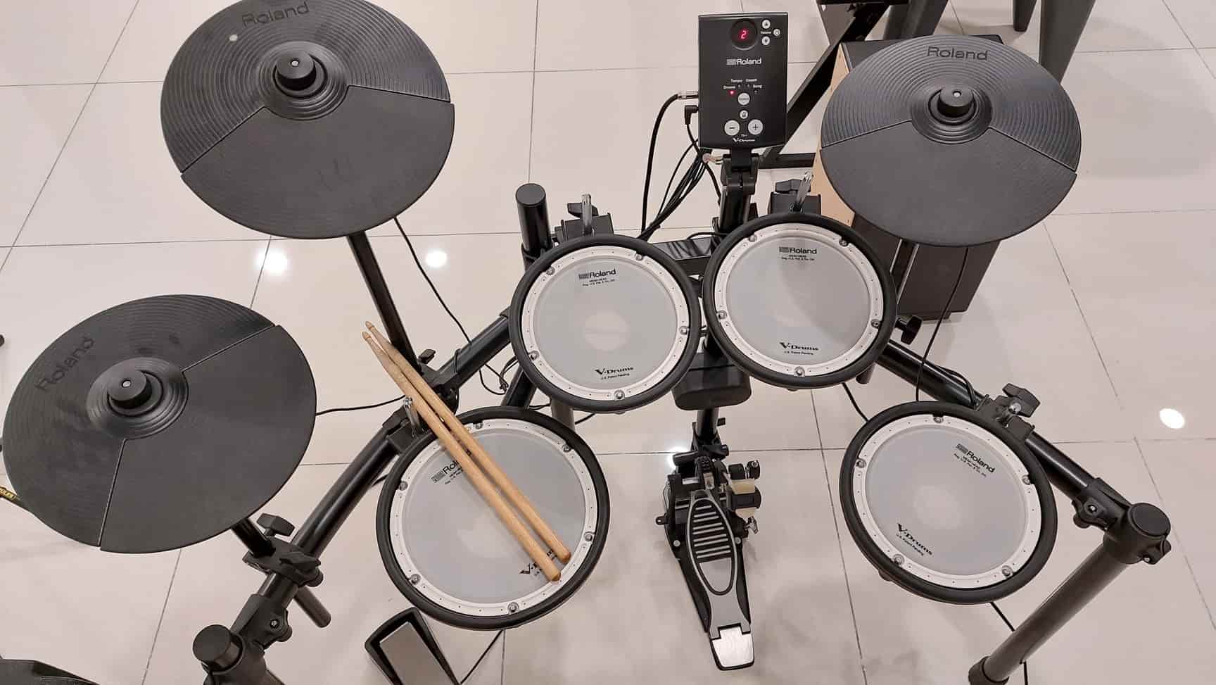 Music Arcadia in Manikonda,Hyderabad Best Musical Instrument Dealers