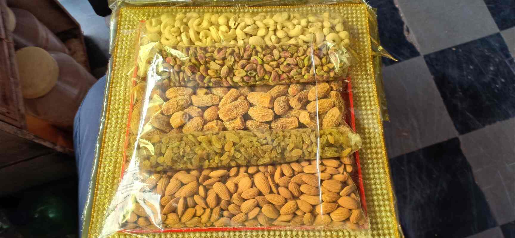 Chain Sukh & Co in Begum Bazar,Hyderabad Best Dry Fruit Retailers in