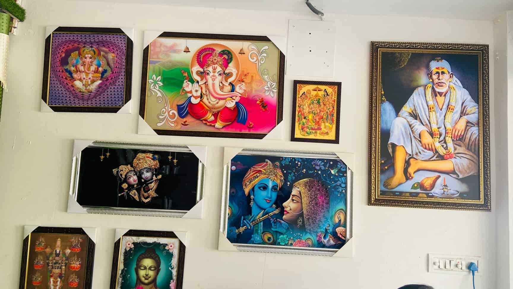 Top Photo Frame Dealers in RTC X Roads Best Picture Frame Dealers