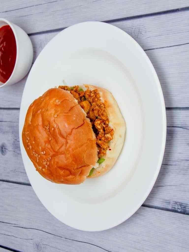 Scoops Ice Cream Parlour Pizzas in Nizampet,Hyderabad Best Pizza