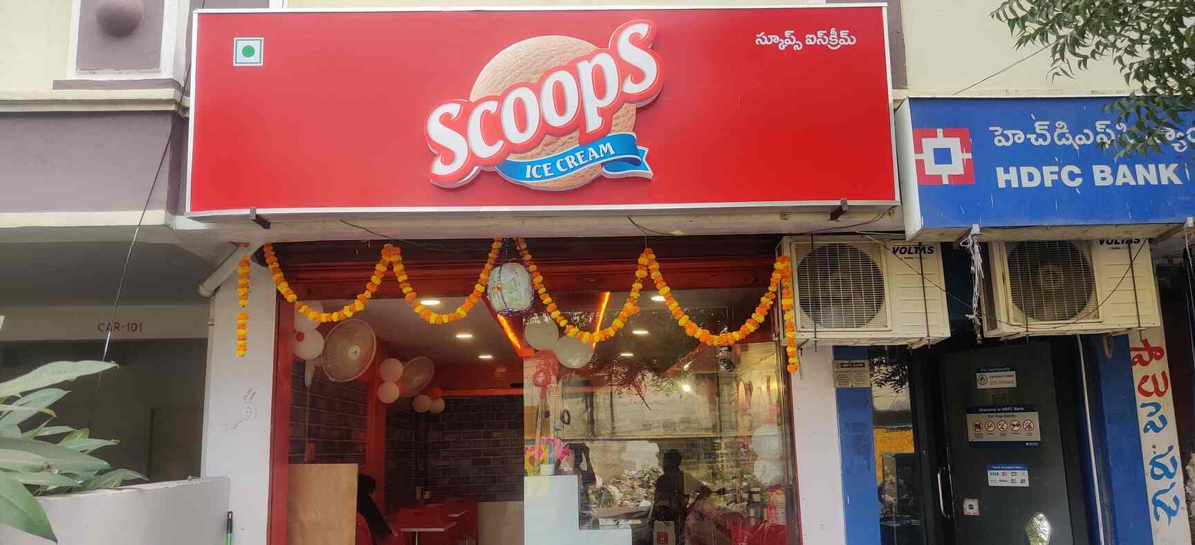 Scoops Ice Cream Parlour Pizzas in Nizampet,Hyderabad Best Pizza