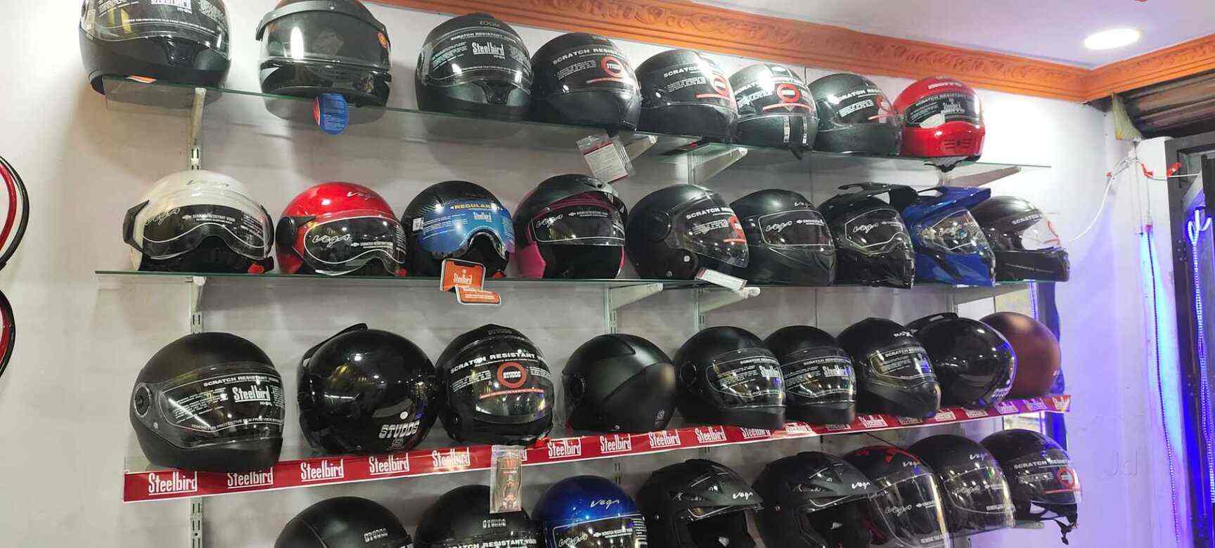 New Royal Helmet World in Attapur,Hyderabad Best SteelbirdHelmet
