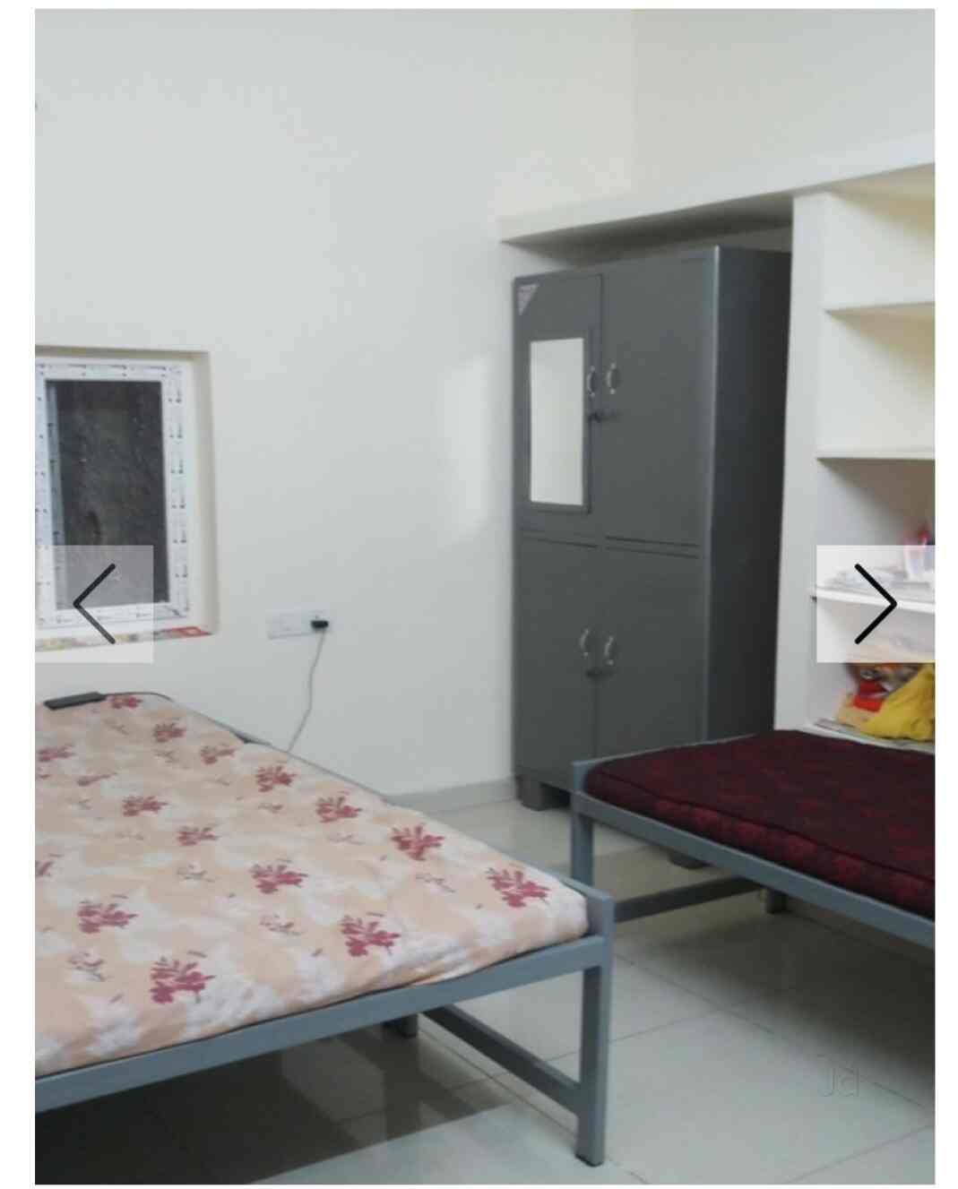 Book SRI Gayatri Hostel in KPHB Colony,Hyderabad Best Hostels in
